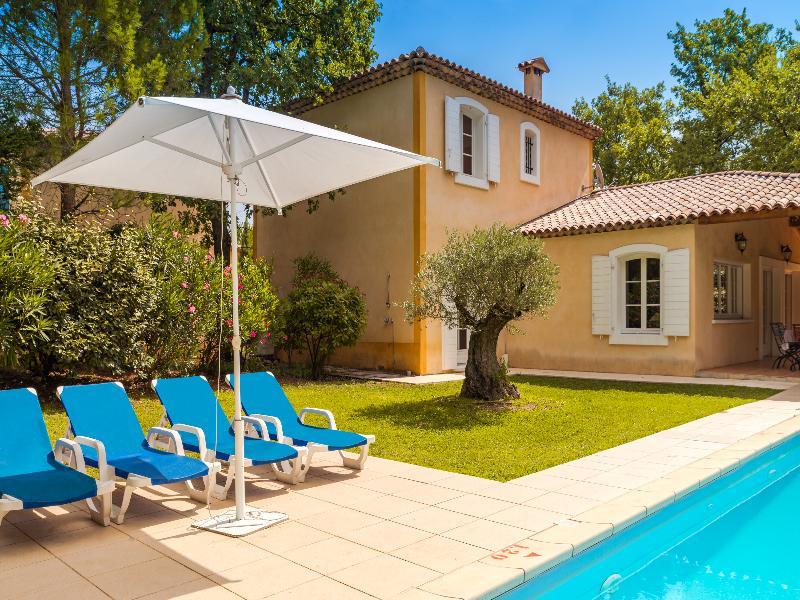 Lagrange Vacances Domaine De Файенс Екстериор снимка